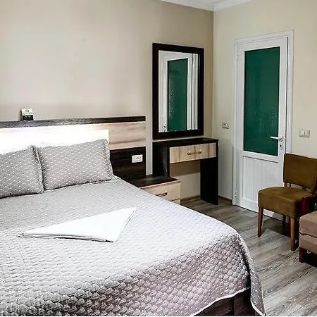 Leo Lux Bed & Breakfast