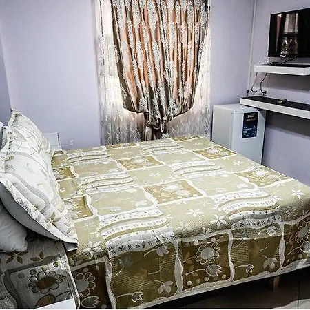 Bed & Breakfast Leo Lux