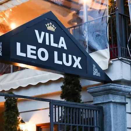 Leo Lux 4*