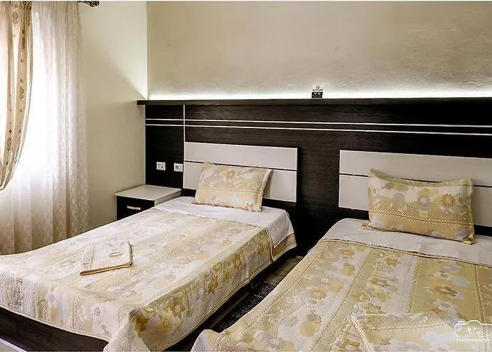 Leo Lux 住宿加早餐酒店 3*